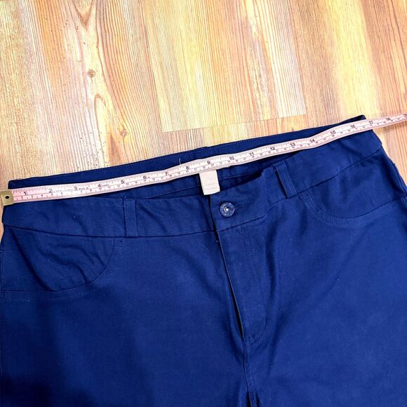 Chico's So Slimming Navy Blue Straight Leg Ankle Pants Size 12 (Chico 2) - Picture 5 of 8